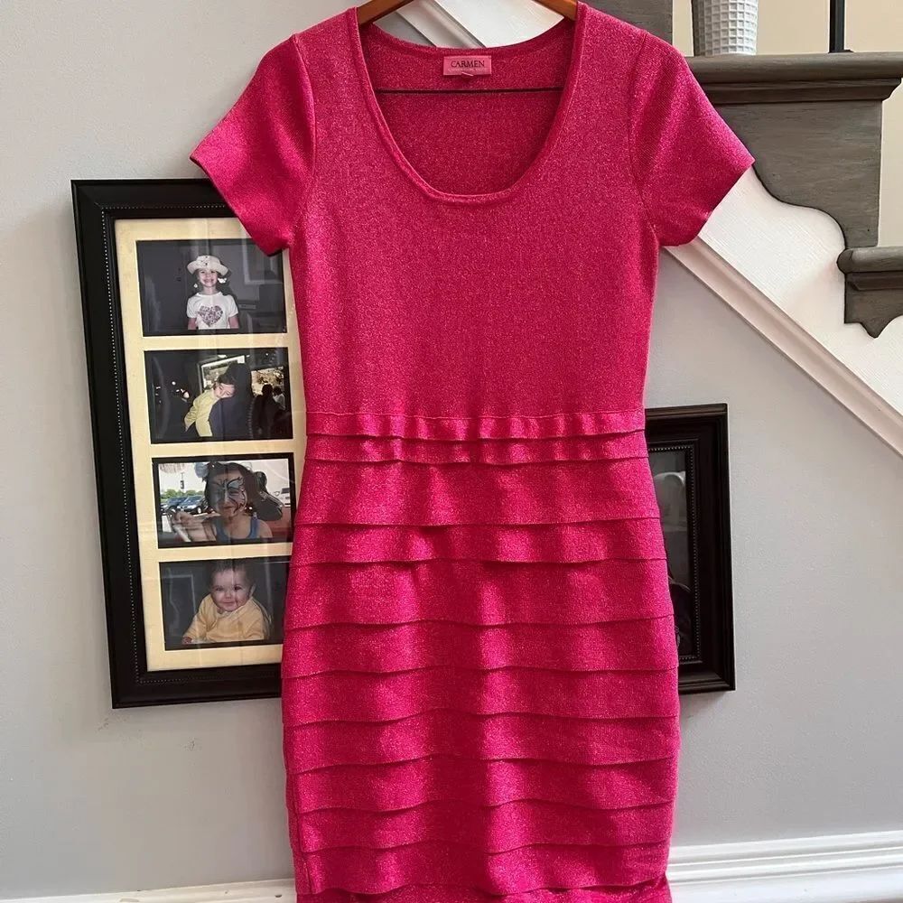 Carmen Marc Valvo BARBIE Pink Shimmer Ruffled Bodycon Dress sz M EUC
